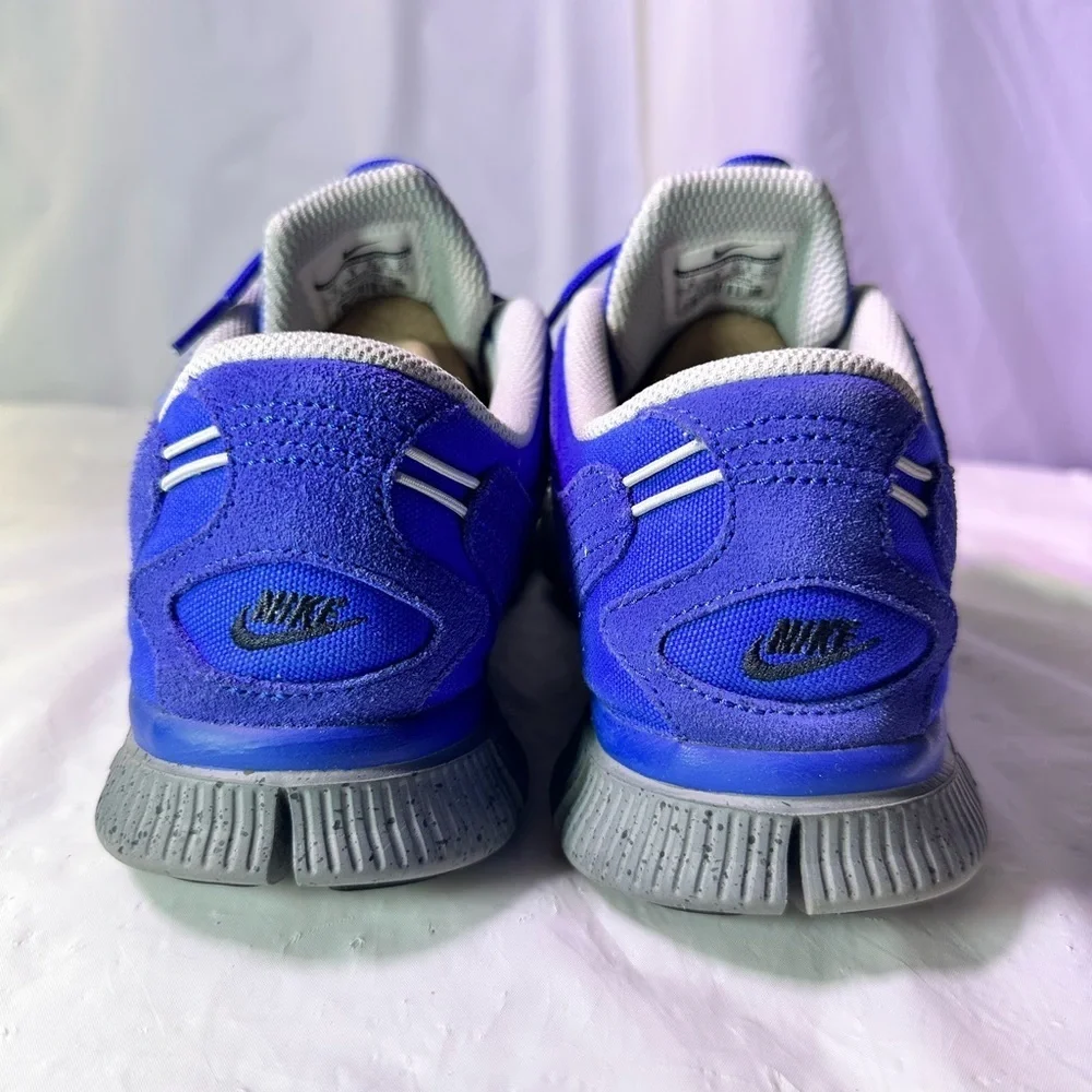 Nike Men's Royal Blue Sneakers